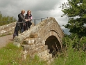 C 110718 (08) Ivonne en Margreet Duck Bridge c